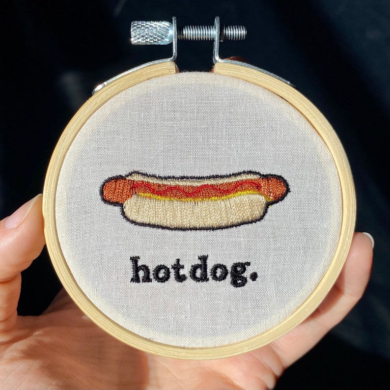 Minimalist Hot Dog 3-inch Embroidery Hoop Decor
